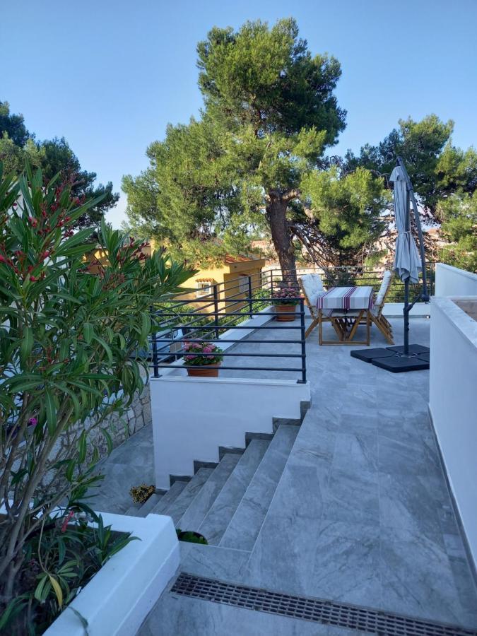 Apartment Senka Mali Losinj Luaran gambar