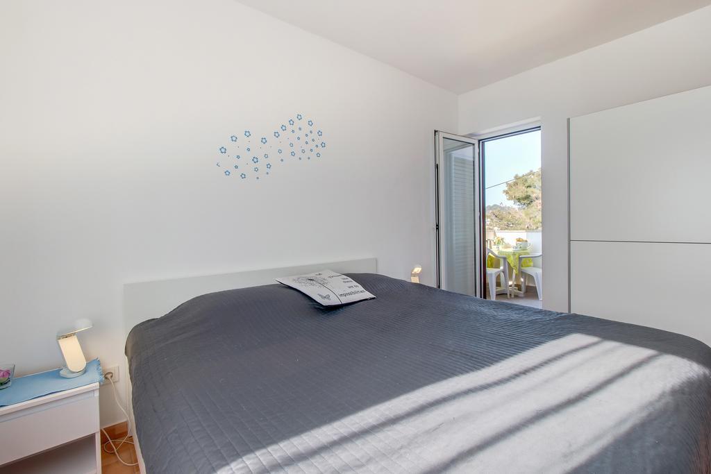 Apartment Senka Mali Losinj Luaran gambar