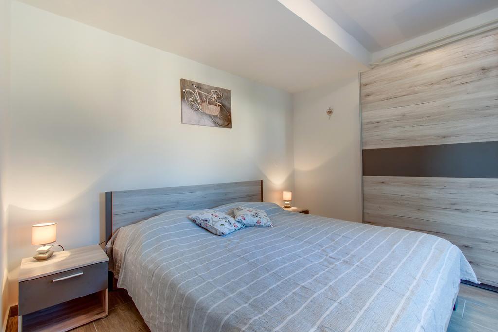 Apartment Senka Mali Losinj Luaran gambar