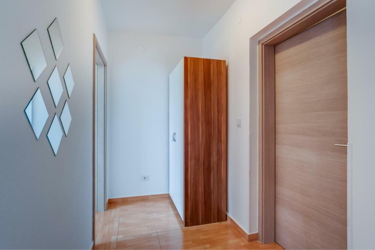 Apartment Senka Mali Losinj Luaran gambar