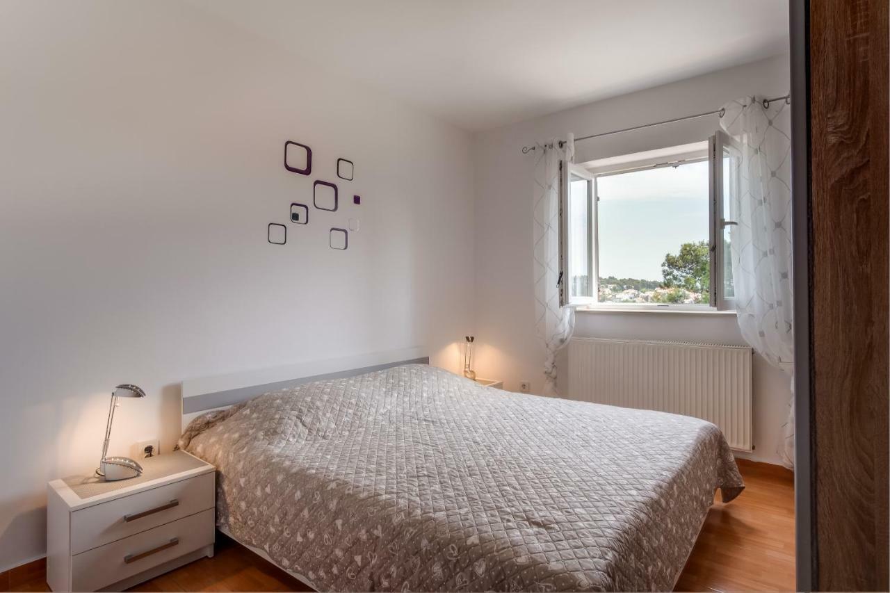 Apartment Senka Mali Losinj Luaran gambar