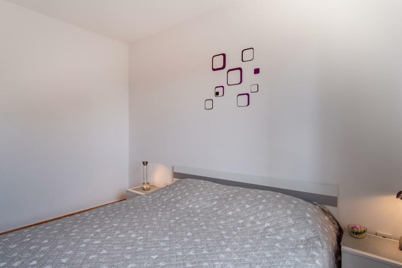 Apartment Senka Mali Losinj Luaran gambar