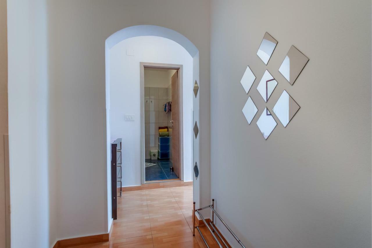 Apartment Senka Mali Losinj Luaran gambar